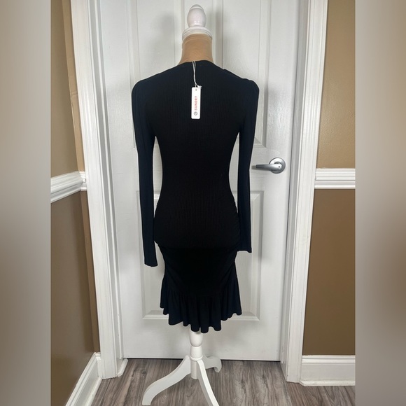 Sundry Black Long Sleeve Dress NWT - Picture 7 of 14
